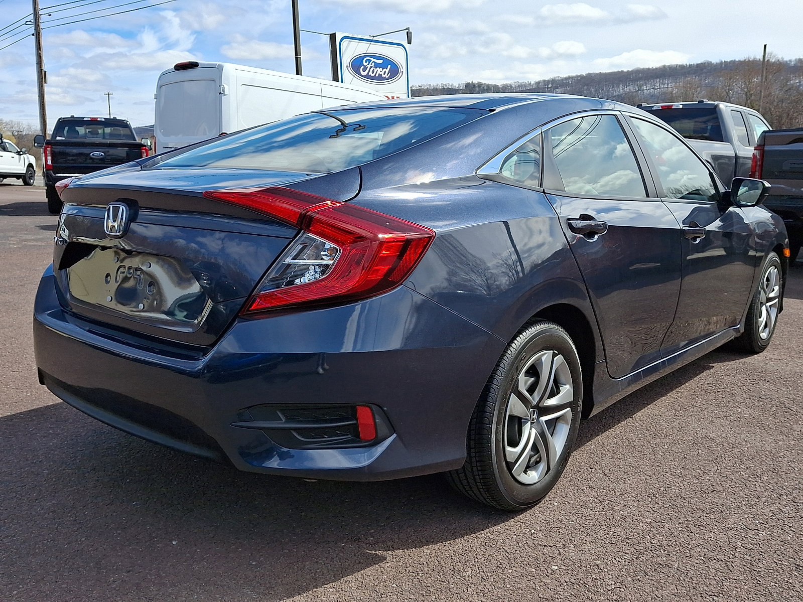 Used 2018 Honda Civic LX image 10