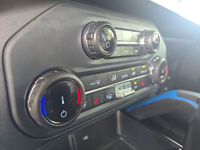 Certified 2022 Ford Bronco Outer Banks w/ Sasquatch Package AWD/4WD image 21
