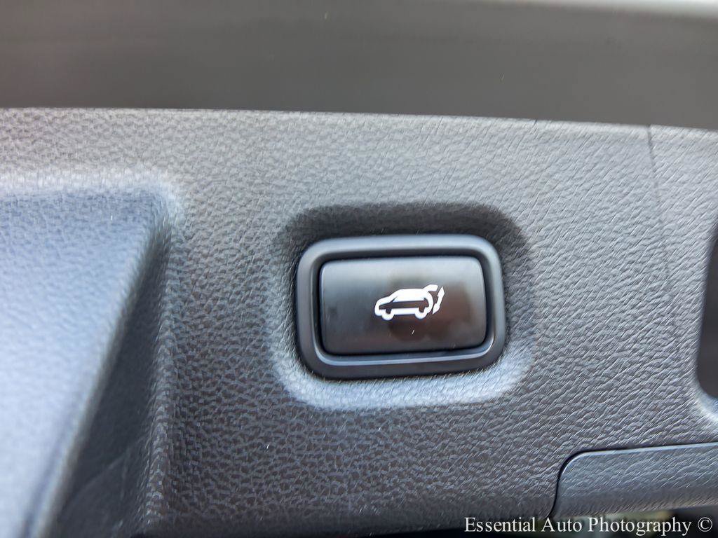 Used 2023 Hyundai Santa Fe Limited w/ Cargo Package AWD/4WD image 26
