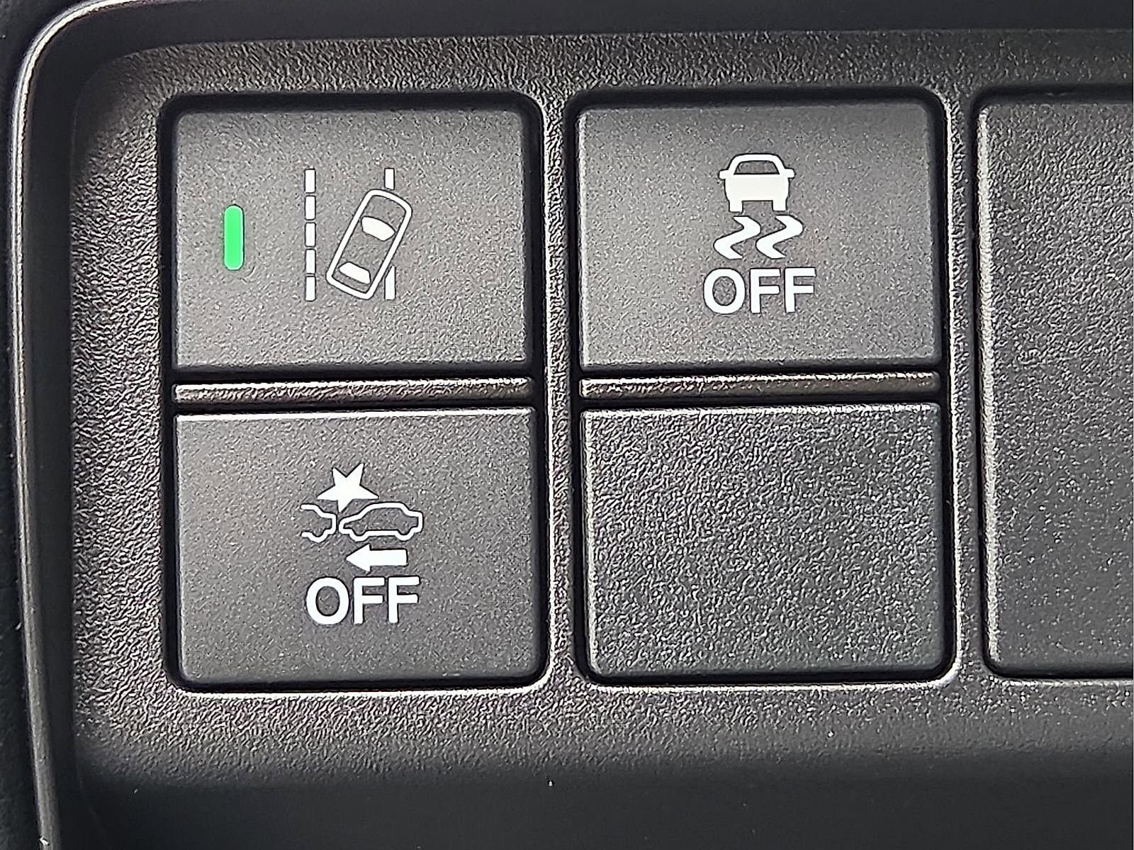 Used 2020 Honda CR-V LX image 19