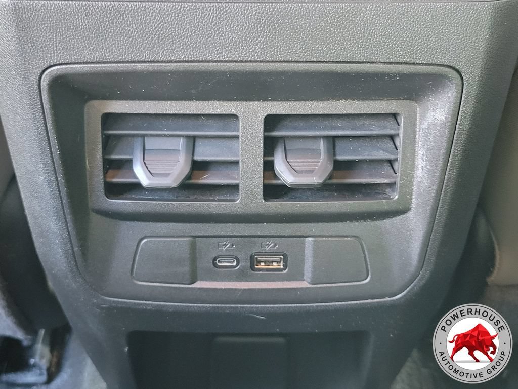 Used 2024 Chevrolet Colorado ZR2 w/ Technology Package AWD/4WD image 17