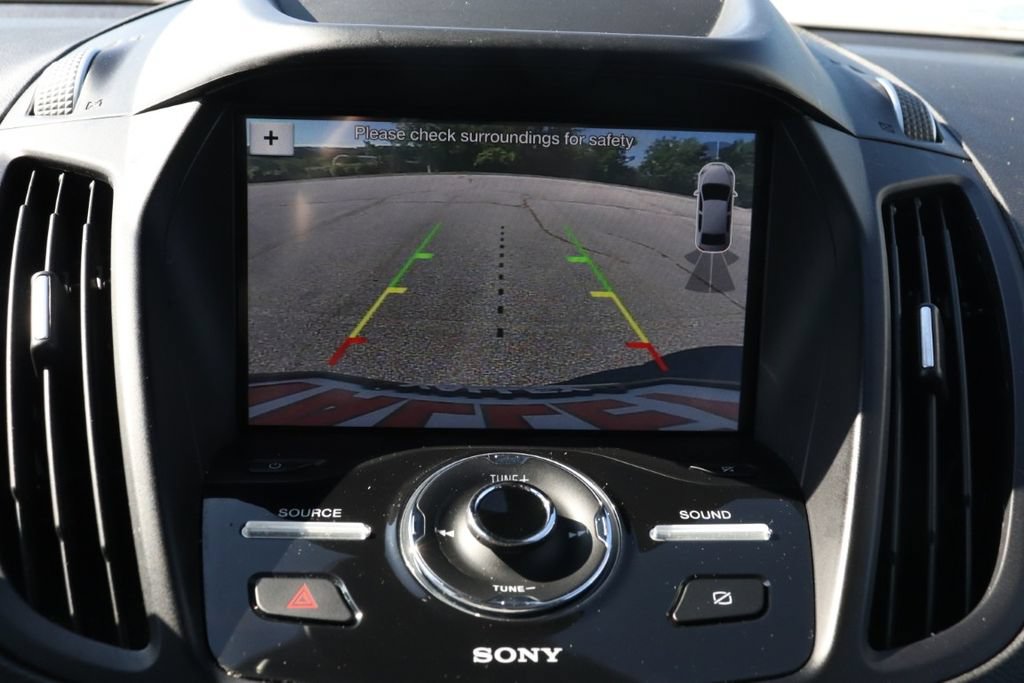 Certified 2019 Ford Escape Titanium AWD/4WD image 21