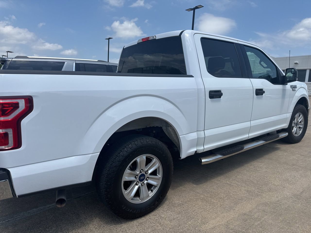 Certified 2019 Ford F150 XLT w/ Equipment Group 301A Mid image 4