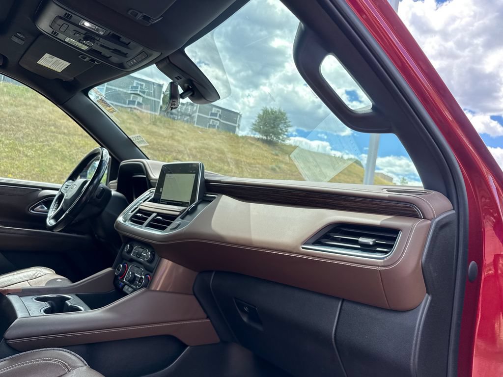Used 2022 Chevrolet Tahoe High Country AWD/4WD image 31
