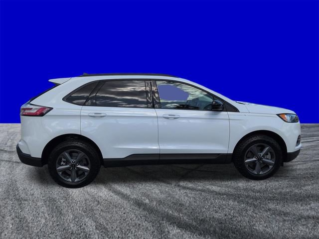 Certified 2024 Ford Edge SEL w/ Sport Appearance Package AWD/4WD image 6