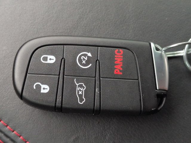 Used 2025 Dodge Durango R/T AWD/4WD image 34