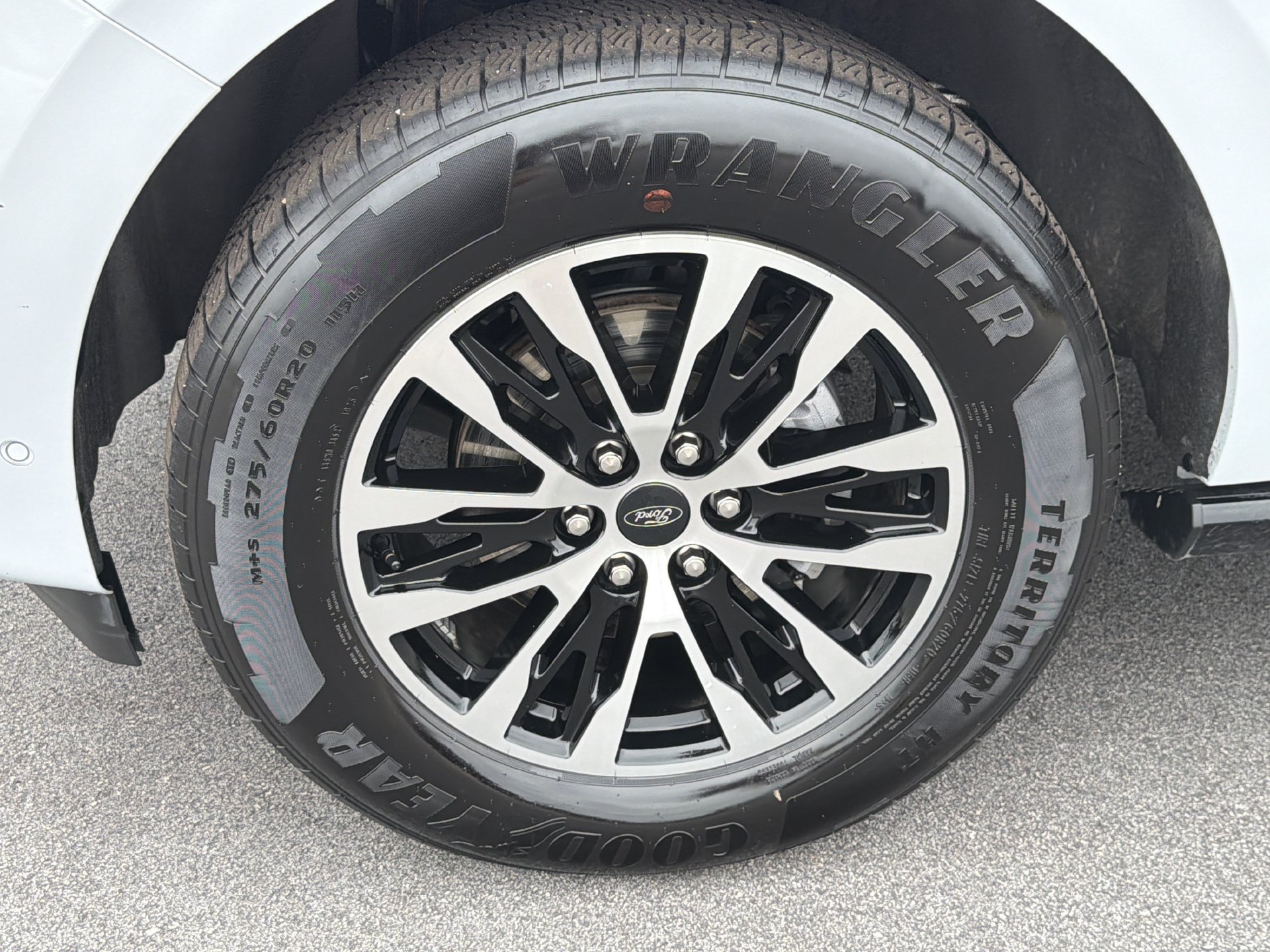 Certified 2025 Ford Expedition Platinum AWD/4WD image 40