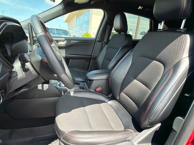 Certified 2024 Ford Escape ST-Line w/ Tech Pack #1 FWD image 10