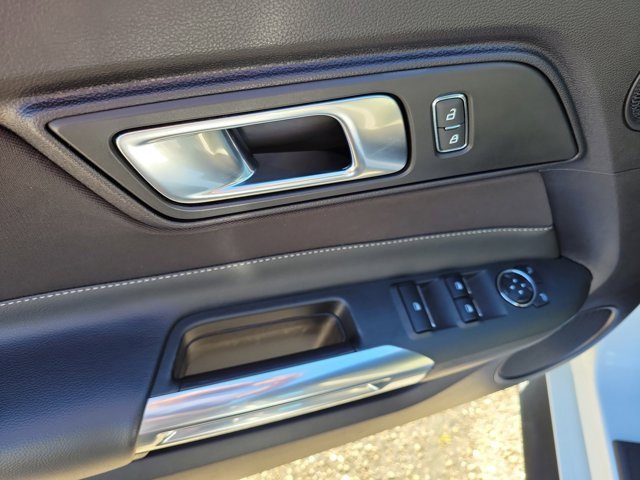 Certified 2019 Ford Mustang Convertible w/ Equipment Group 101A image 13