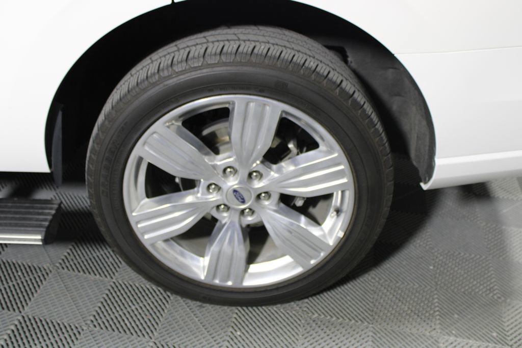 Certified 2023 Ford Expedition Platinum image 22