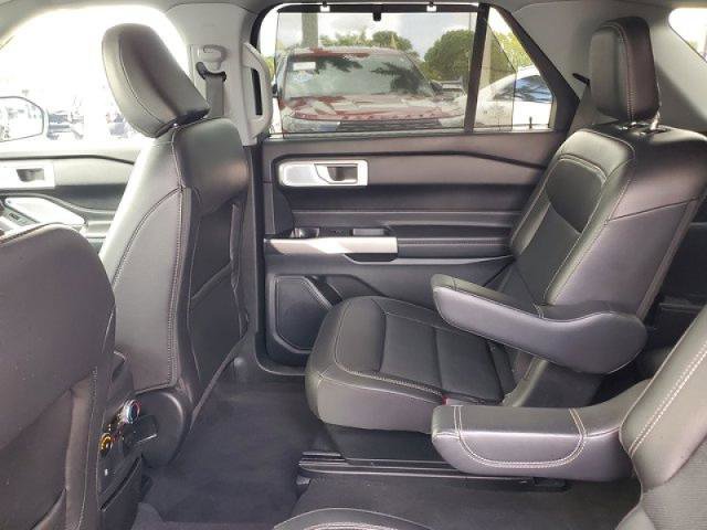 Certified 2023 Ford Explorer Limited w/ Limited Technology Package RWD image 28