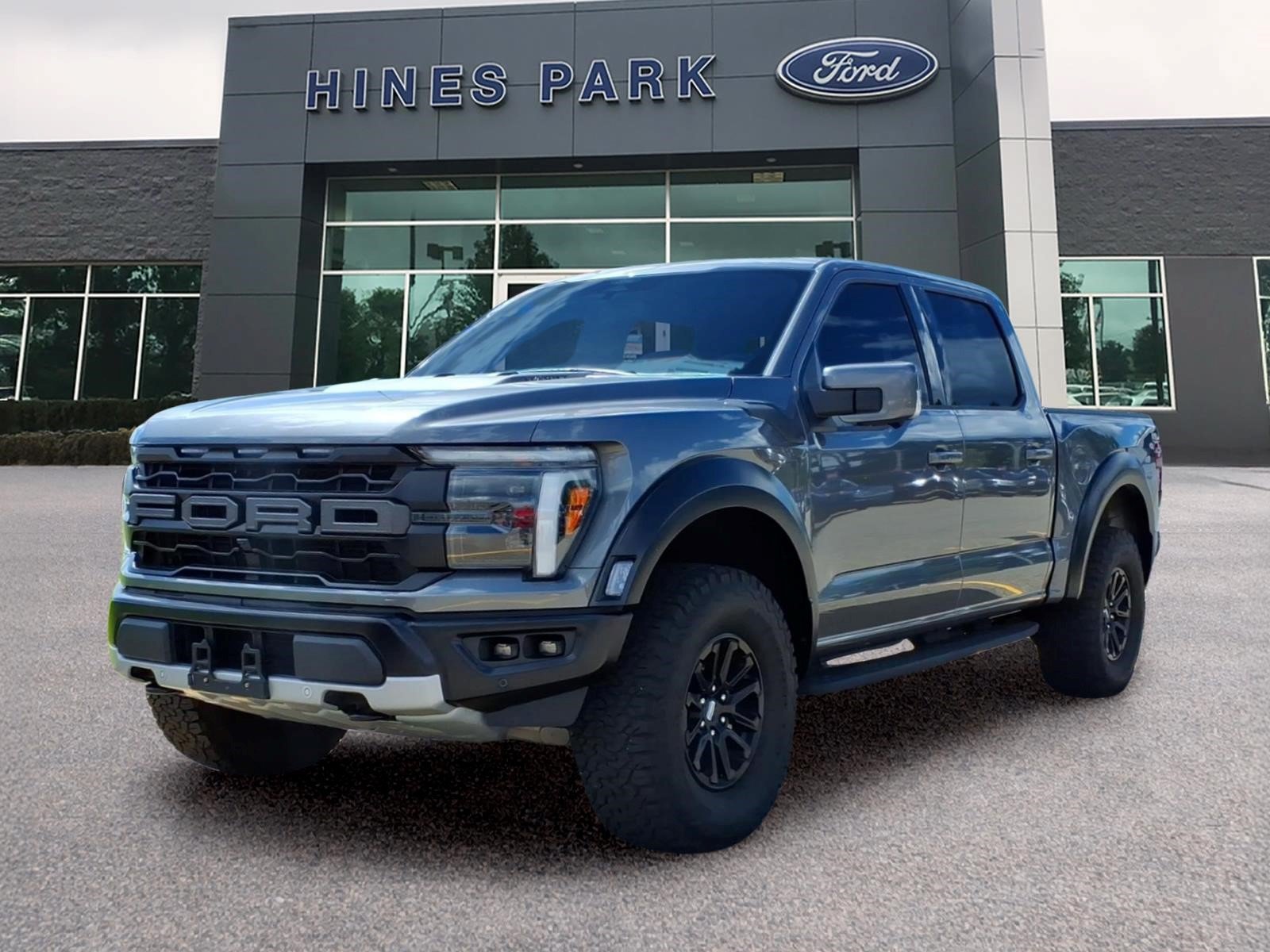 Certified 2025 Ford F150 Raptor AWD/4WD image 3