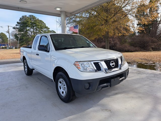 Used 2019 Nissan Frontier S image 1