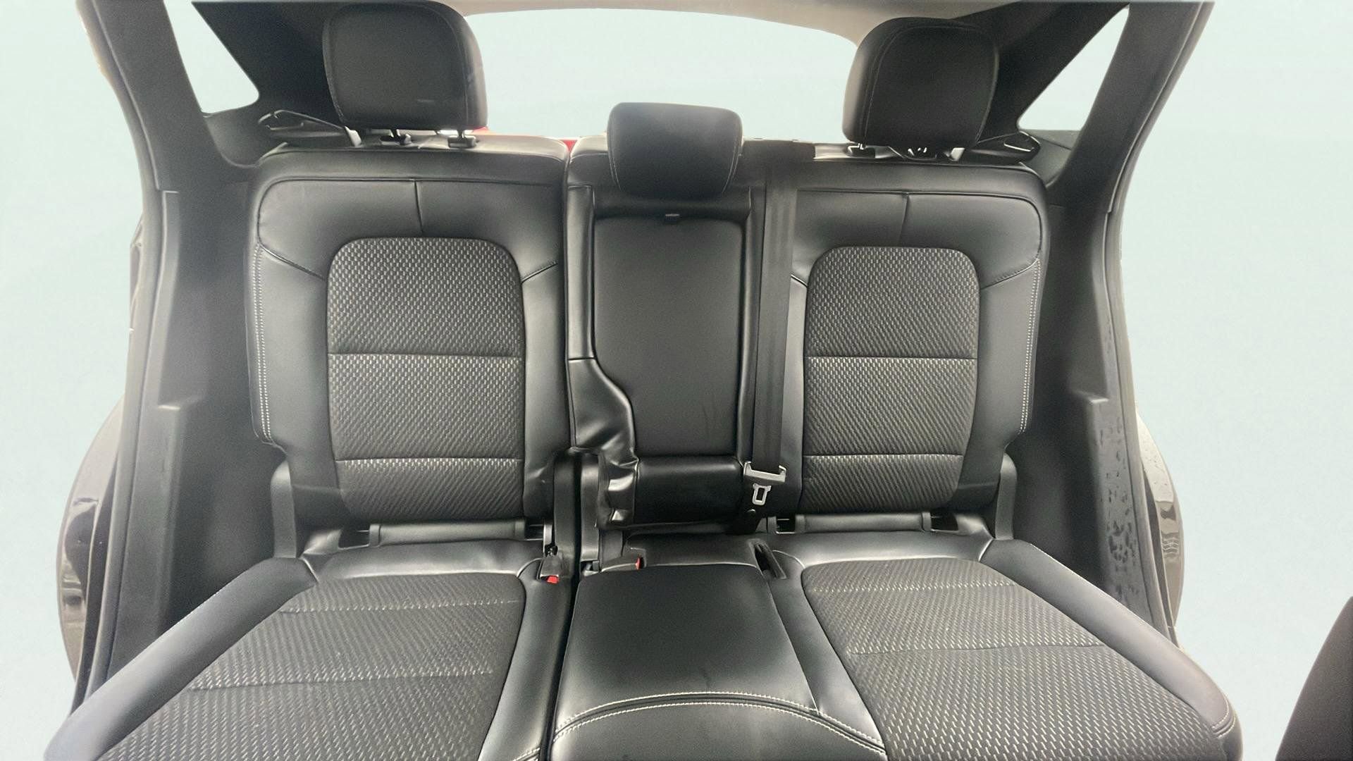 Certified 2023 Ford Escape SE FWD image 18