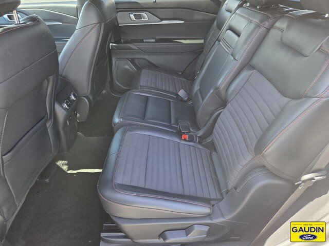 Certified 2025 Ford Explorer ST-Line w/ Premium Package RWD image 12