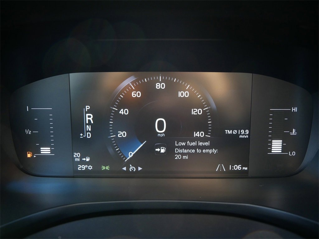 Used 2019 Volvo S60 T6 Momentum w/ Premium Package image 27