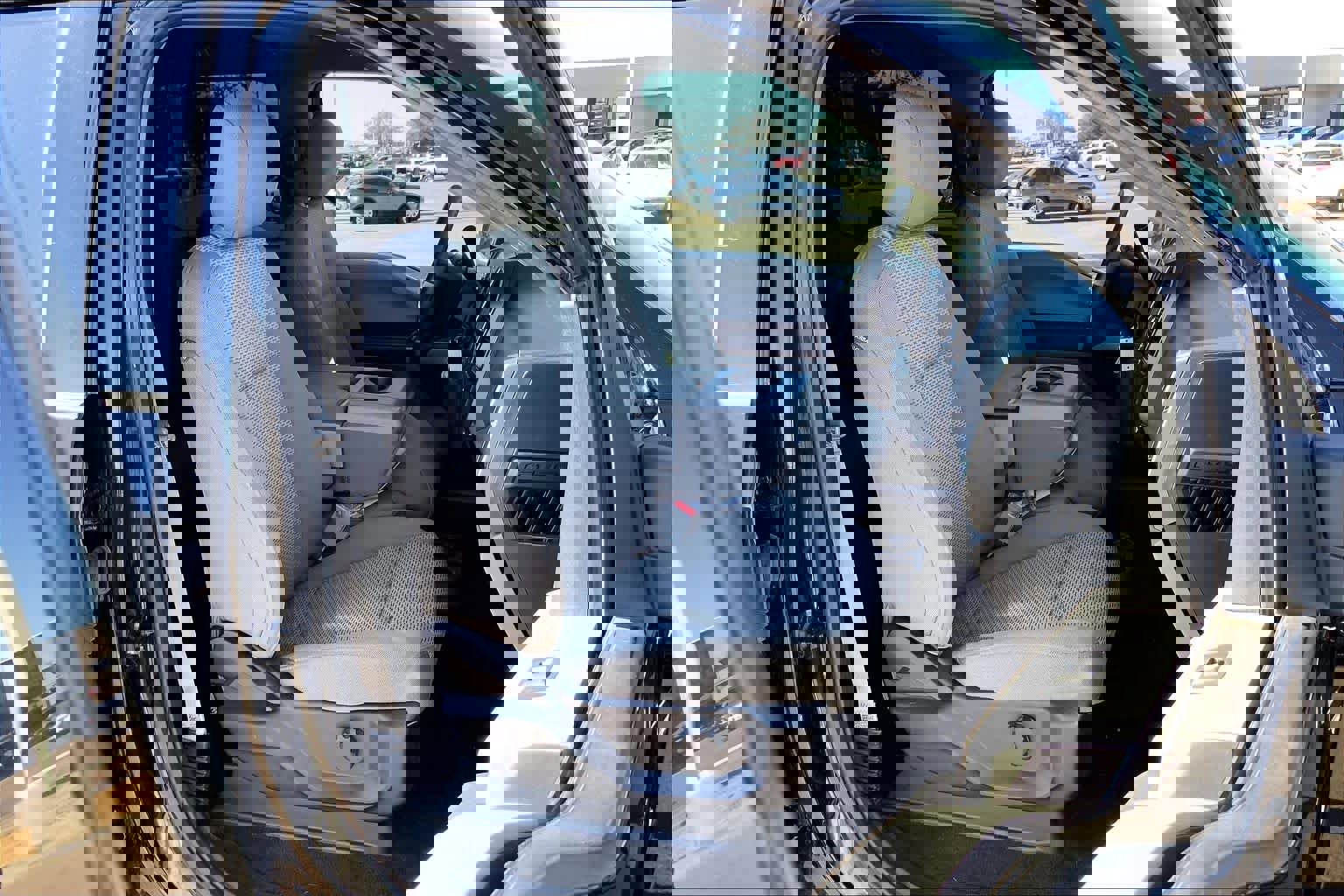 Certified 2019 Ford F150 XLT image 8