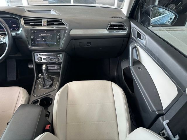 Used 2019 Volkswagen Tiguan SEL FWD image 12
