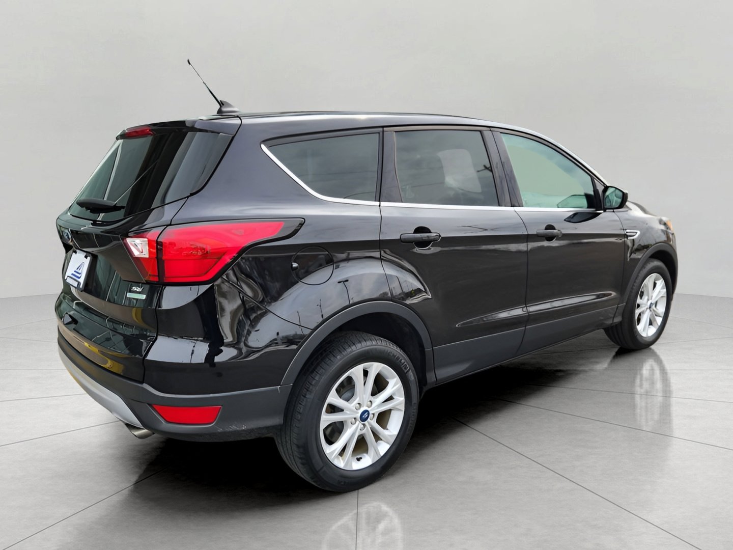 Certified 2019 Ford Escape SE image 6