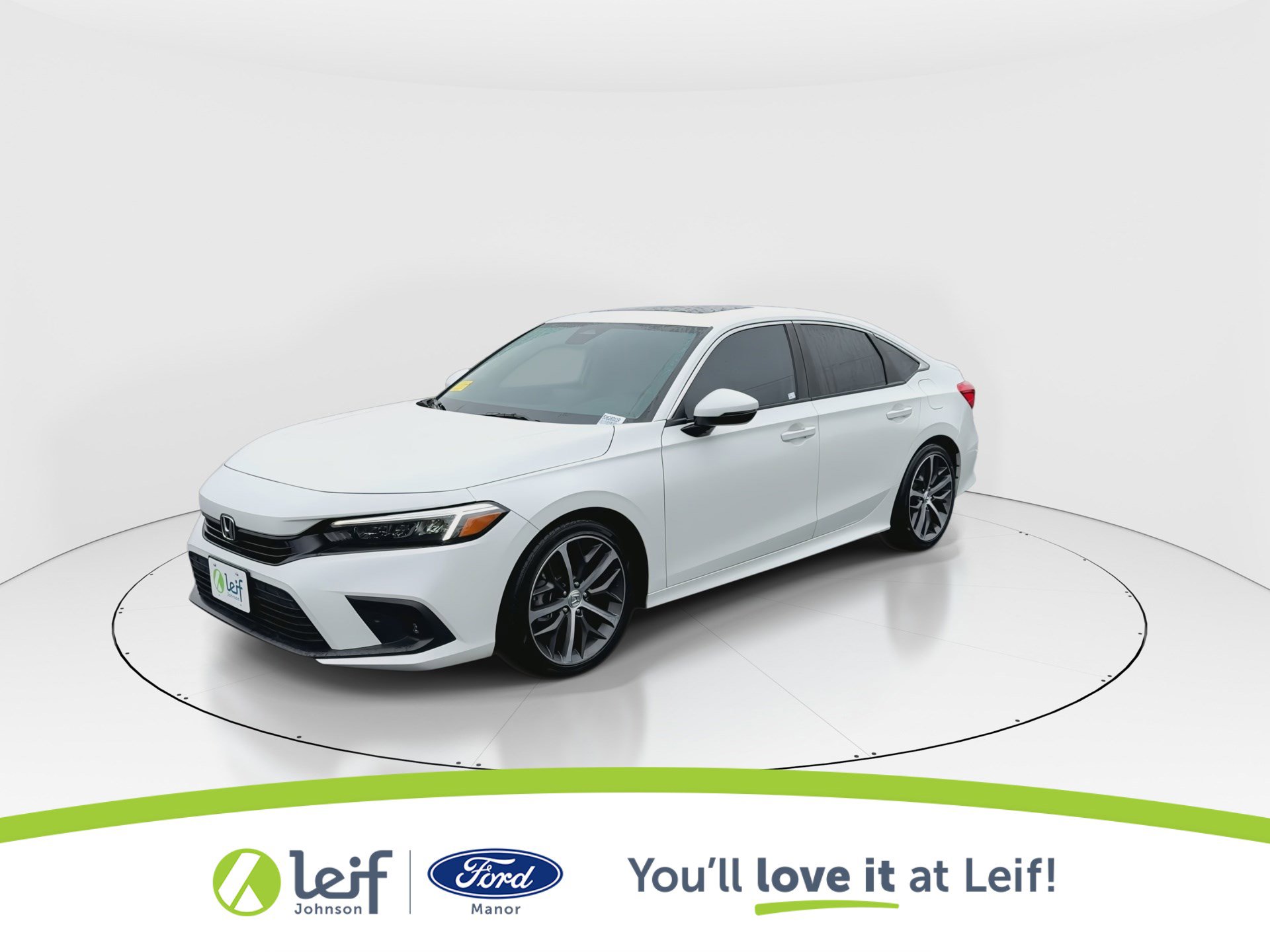 Used 2024 Honda Civic Touring image 4