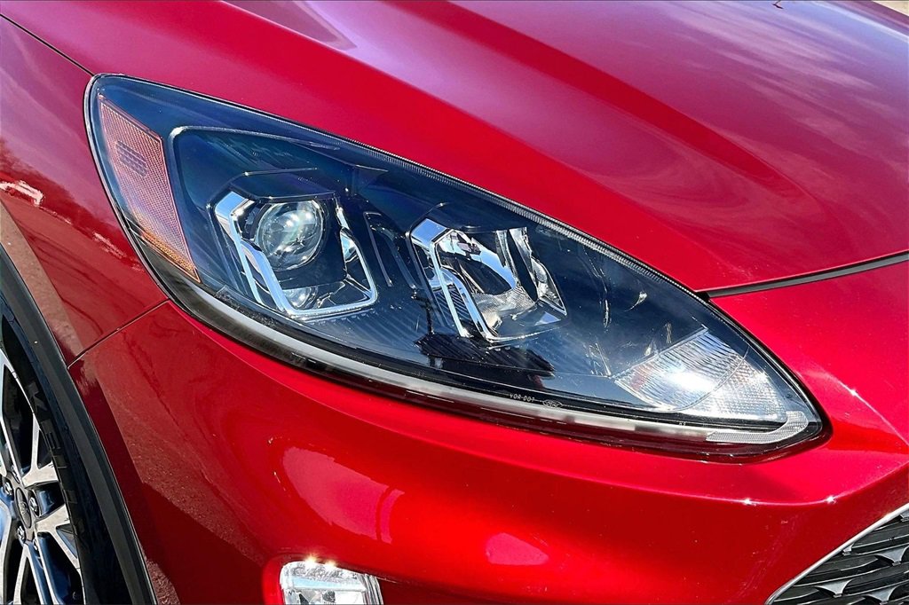 Certified 2022 Ford Escape SEL w/ Technology Package image 29