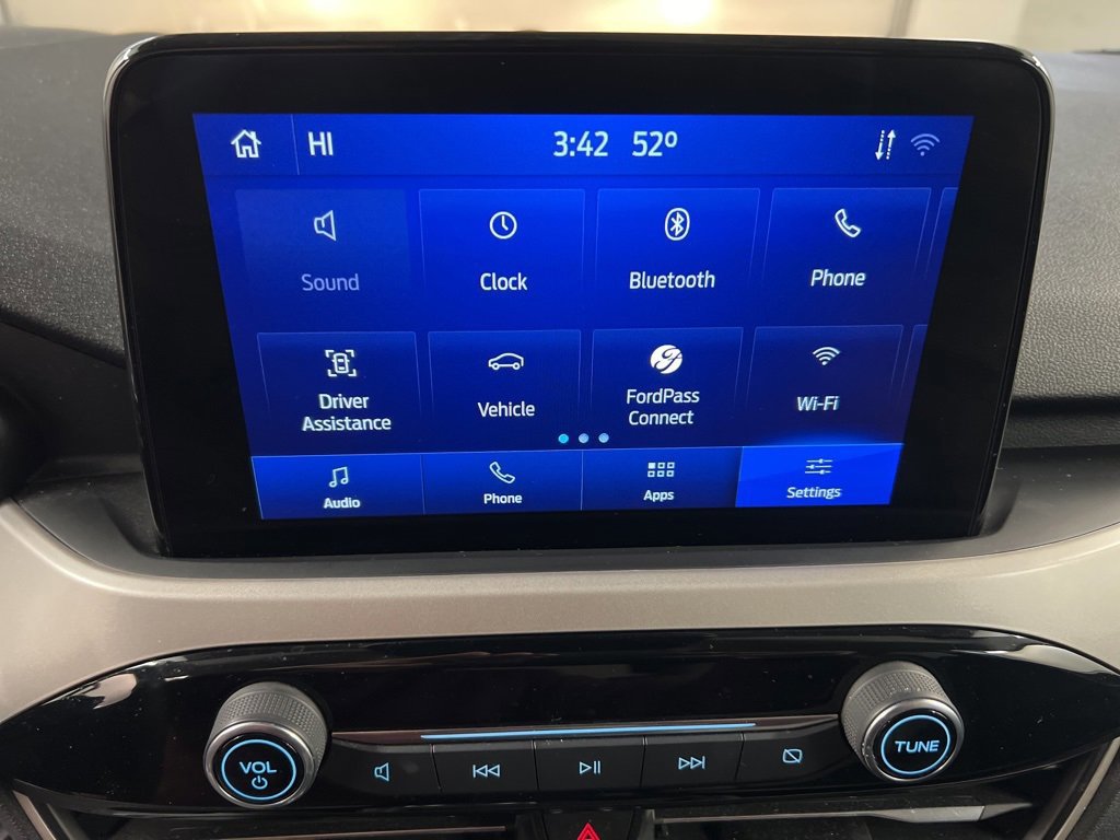 Certified 2022 Ford Escape SE w/ Cold Weather Package image 9