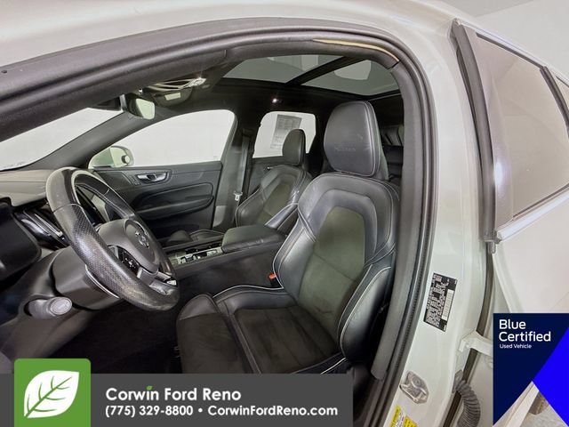 Used 2019 Volvo XC60 T5 R-Design w/ Protection Package Premier FWD image 24
