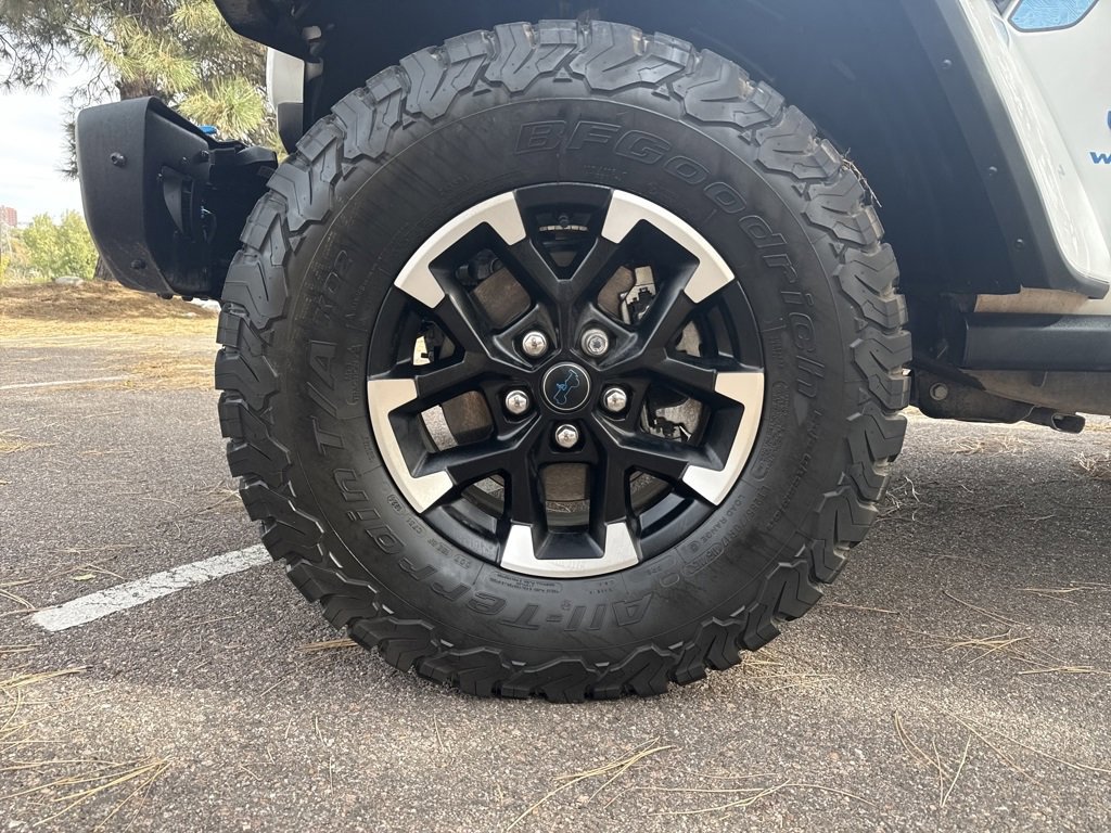 Used 2024 Jeep Wrangler Unlimited Rubicon 4xe image 34