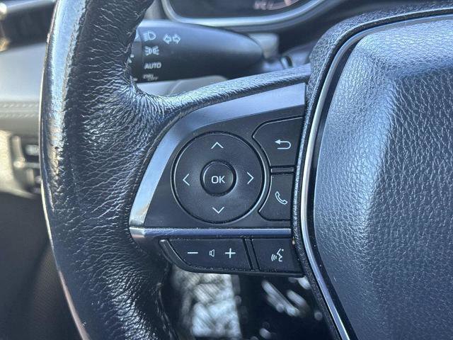 Used 2020 Toyota Avalon XLE image 10