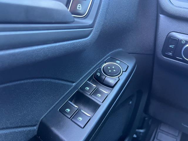 Certified 2023 Ford Escape Active FWD image 17