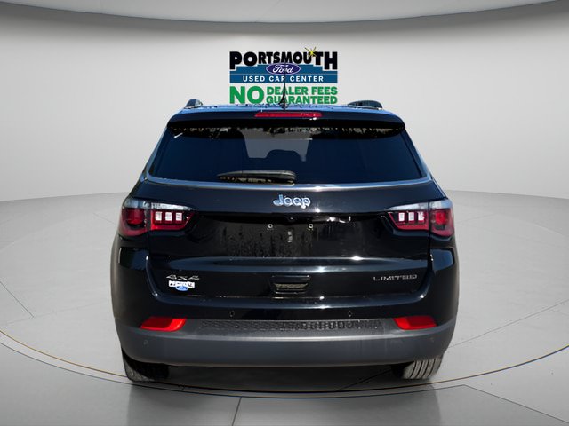 Used 2025 Jeep Compass Limited AWD/4WD image 10