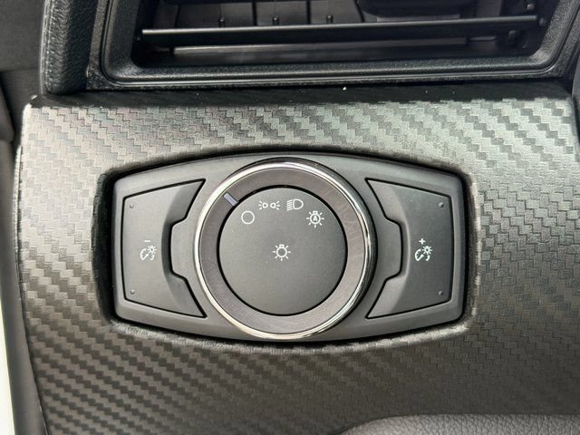 Certified 2019 Ford Mustang Coupe RWD image 24
