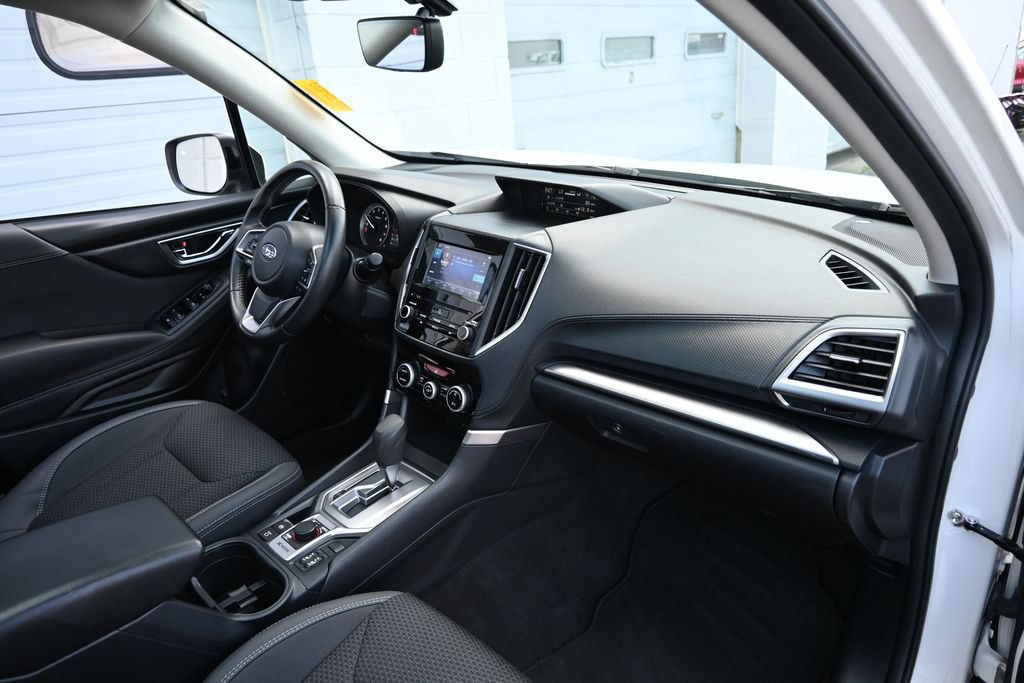Used 2023 Subaru Forester Premium AWD/4WD image 23