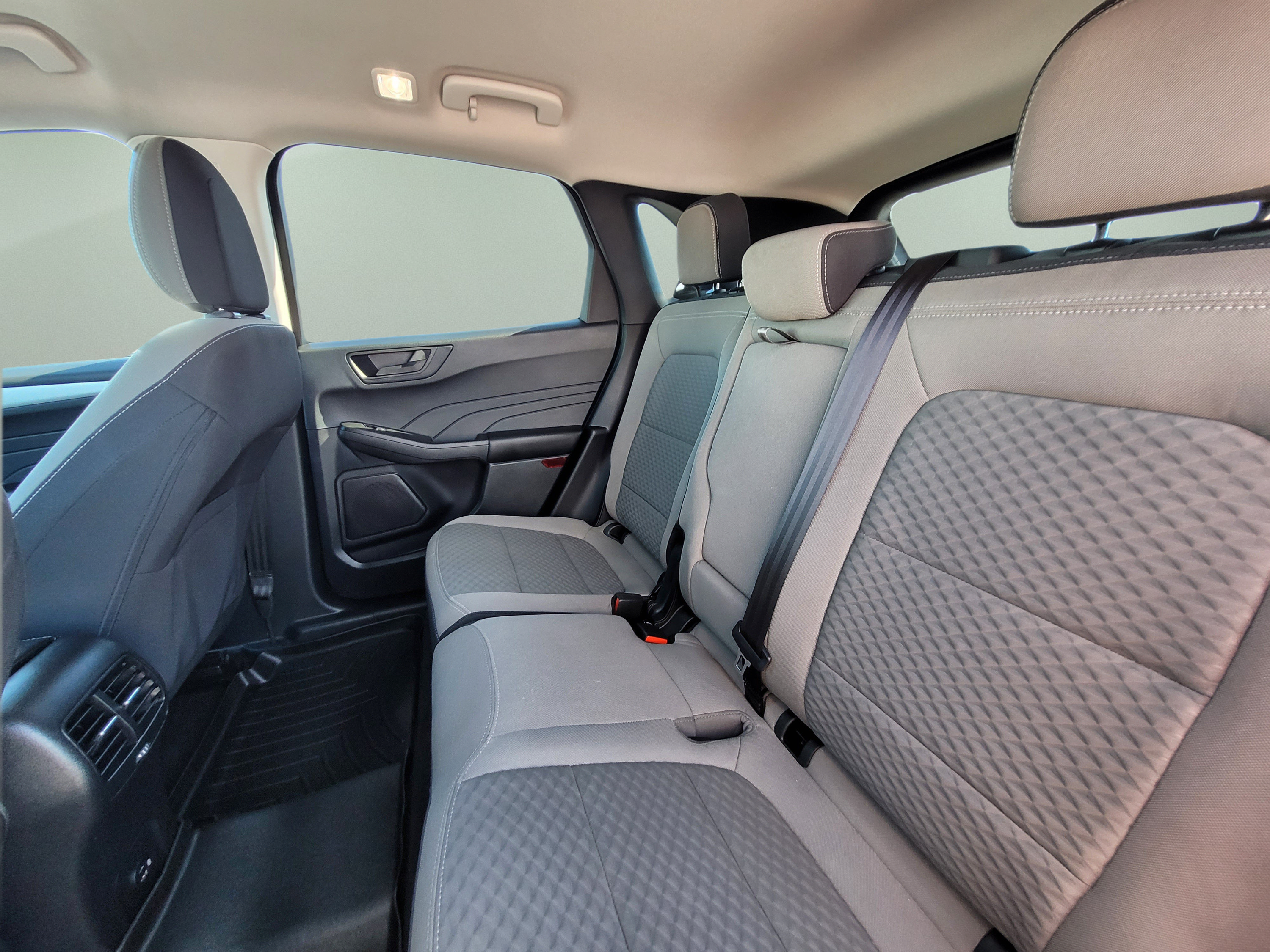 Certified 2022 Ford Escape SE w/ Convenience Package FWD image 17