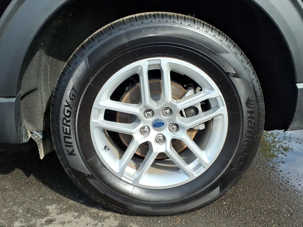Certified 2026 Ford Explorer Active AWD/4WD image 26