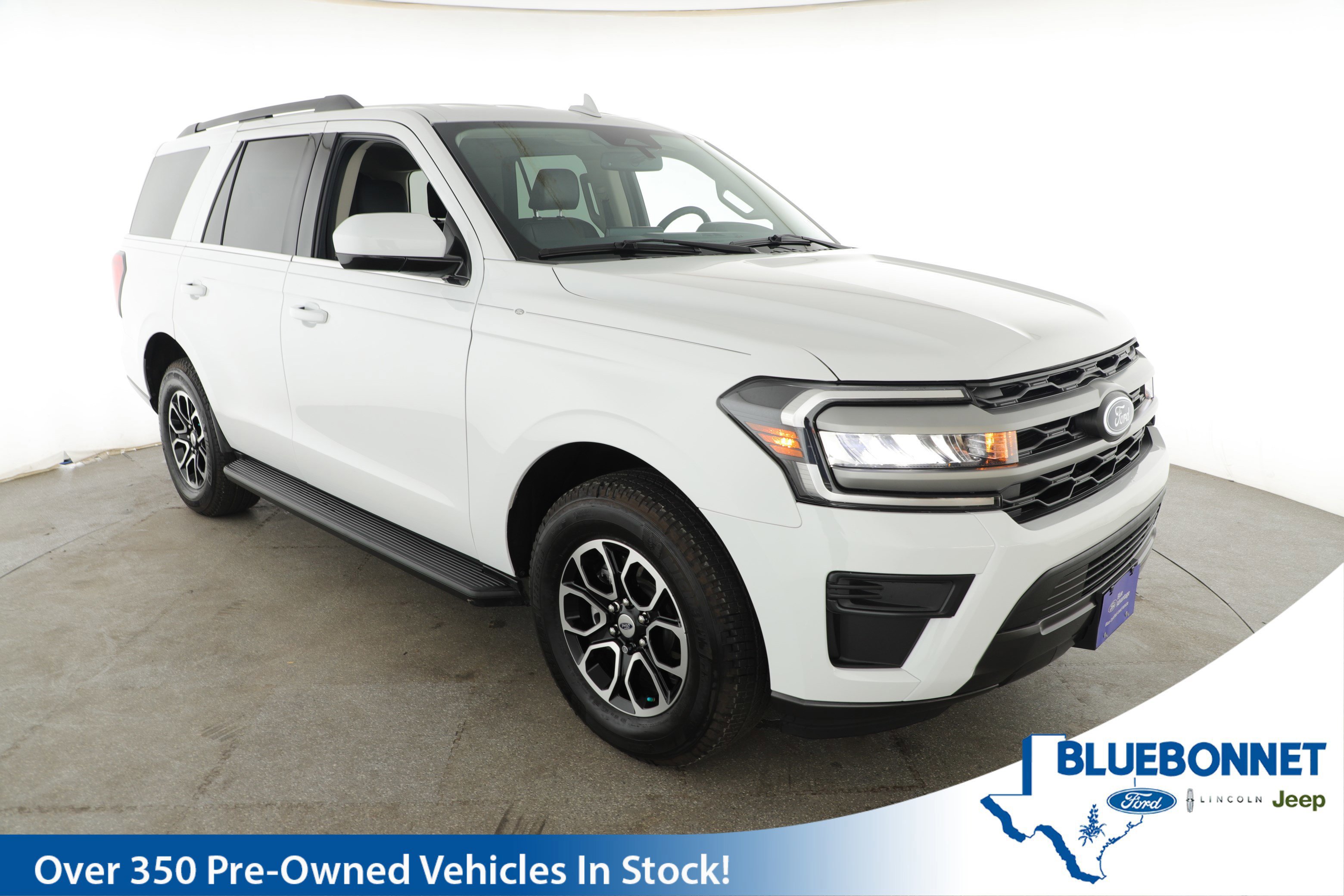 Certified 2024 Ford Expedition XLT image 2