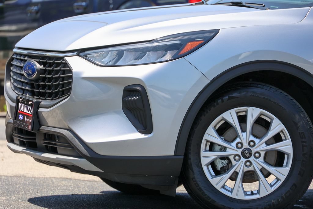 Certified 2023 Ford Escape Active FWD image 15