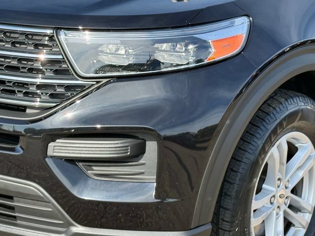 Certified 2023 Ford Explorer XLT w/ Class IV Trailer Tow Package AWD/4WD image 15