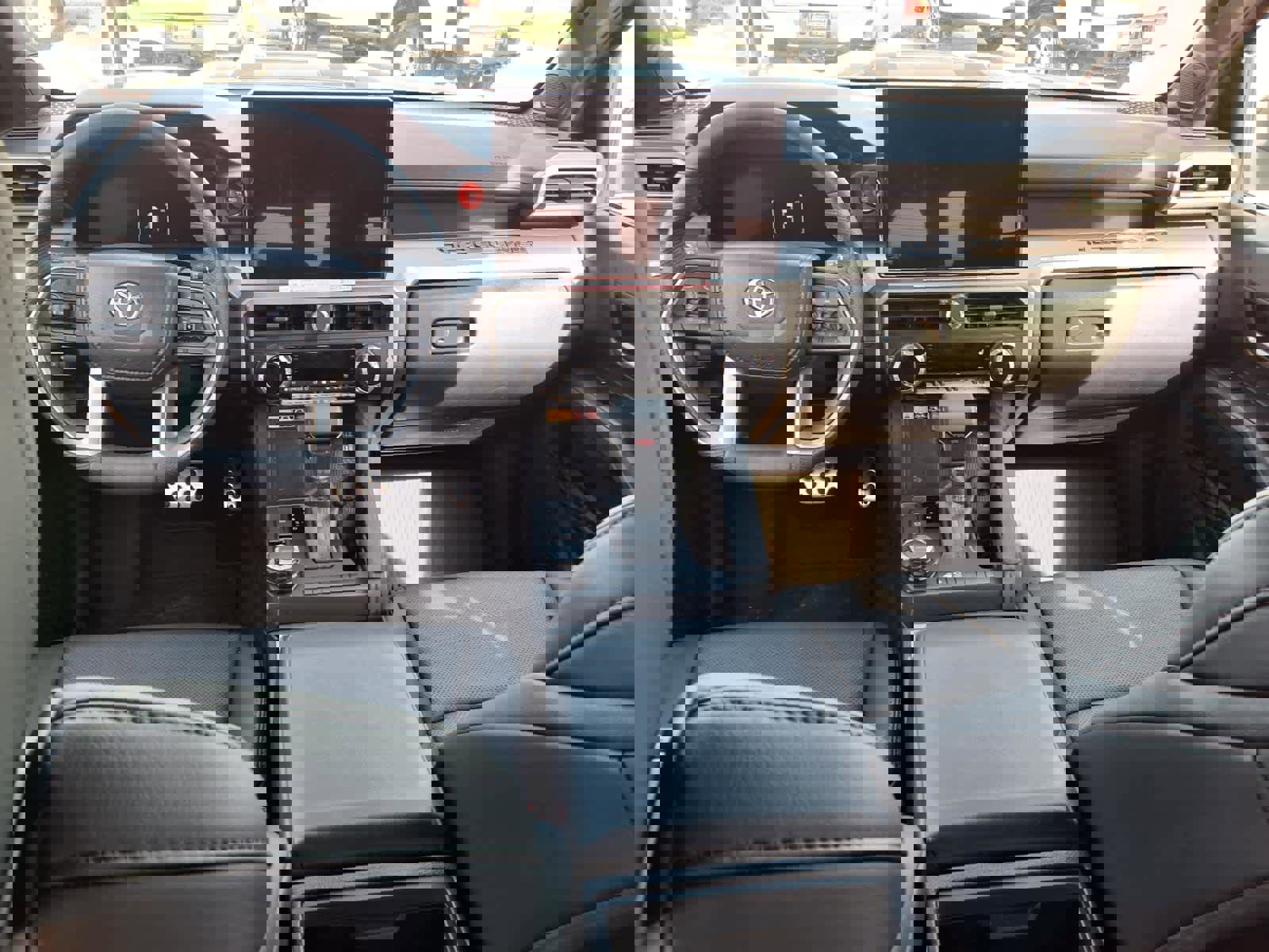 Used 2025 Toyota Tacoma TRD Sport w/ TRD Sport Premium Package image 21