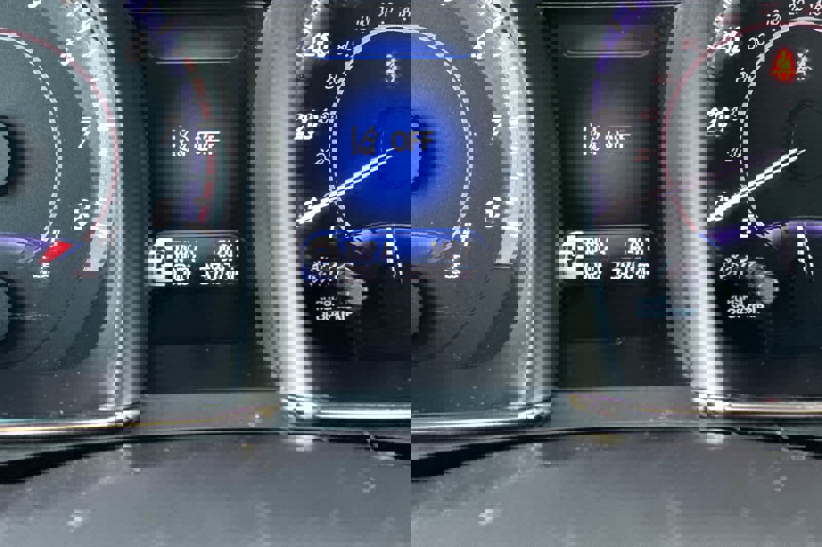 Used 2017 Toyota Avalon Limited w/ All Weather Liner Package image 25