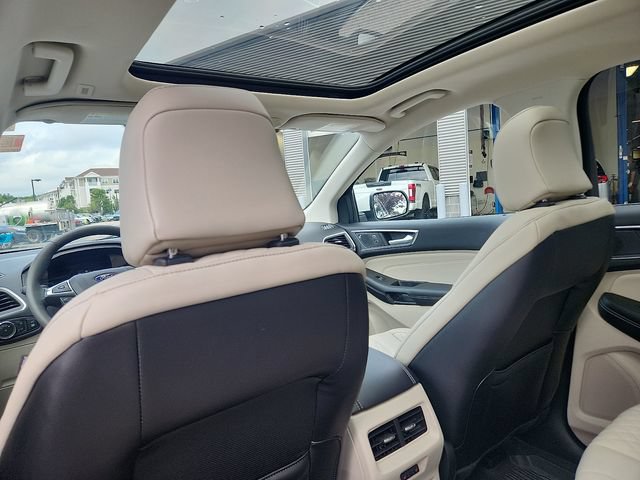 Certified 2024 Ford Edge Titanium w/ Titanium Elite Package AWD/4WD image 24