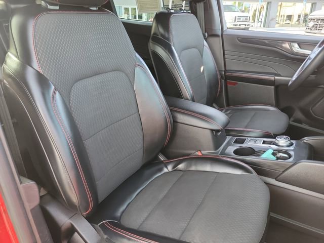 Certified 2023 Ford Escape ST-Line w/ Tech Pack #1 image 23