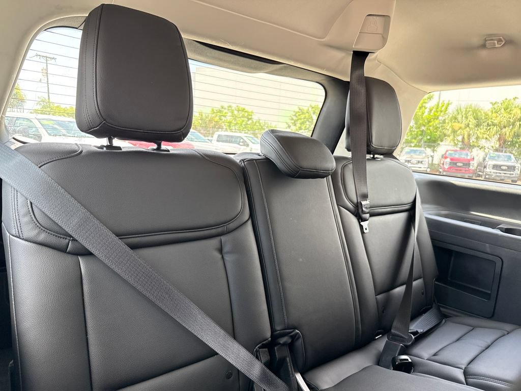 Certified 2025 Ford Expedition Active RWD image 31