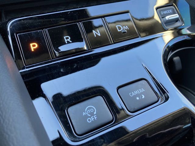 Used 2025 Nissan Murano SV AWD/4WD image 17