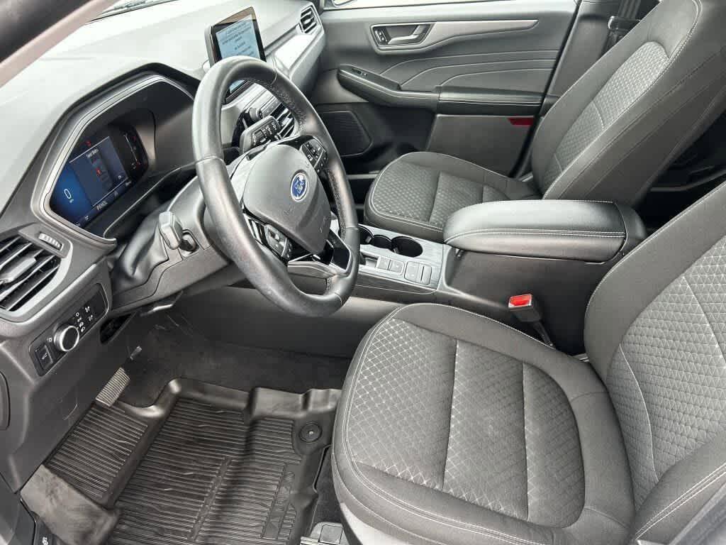 Certified 2023 Ford Escape Active AWD/4WD image 4