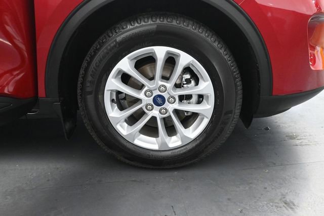 Certified 2020 Ford Escape SE AWD/4WD image 34