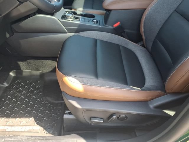 Certified 2024 Ford Bronco Sport Outer Banks w/ Tech Package AWD/4WD image 16