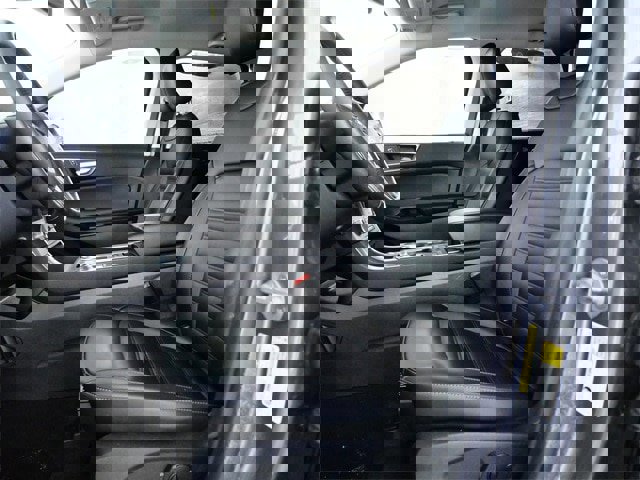 Certified 2024 Ford Edge SEL w/ Convenience Package image 16