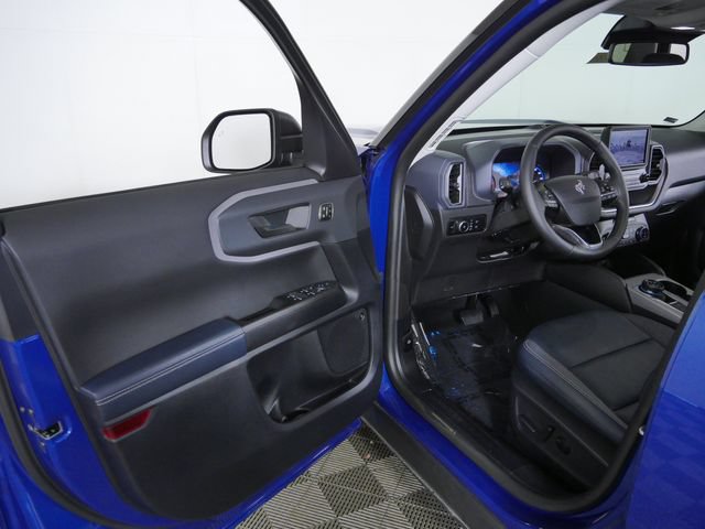 Certified 2023 Ford Bronco Sport Outer Banks w/ Tech Package AWD/4WD image 17