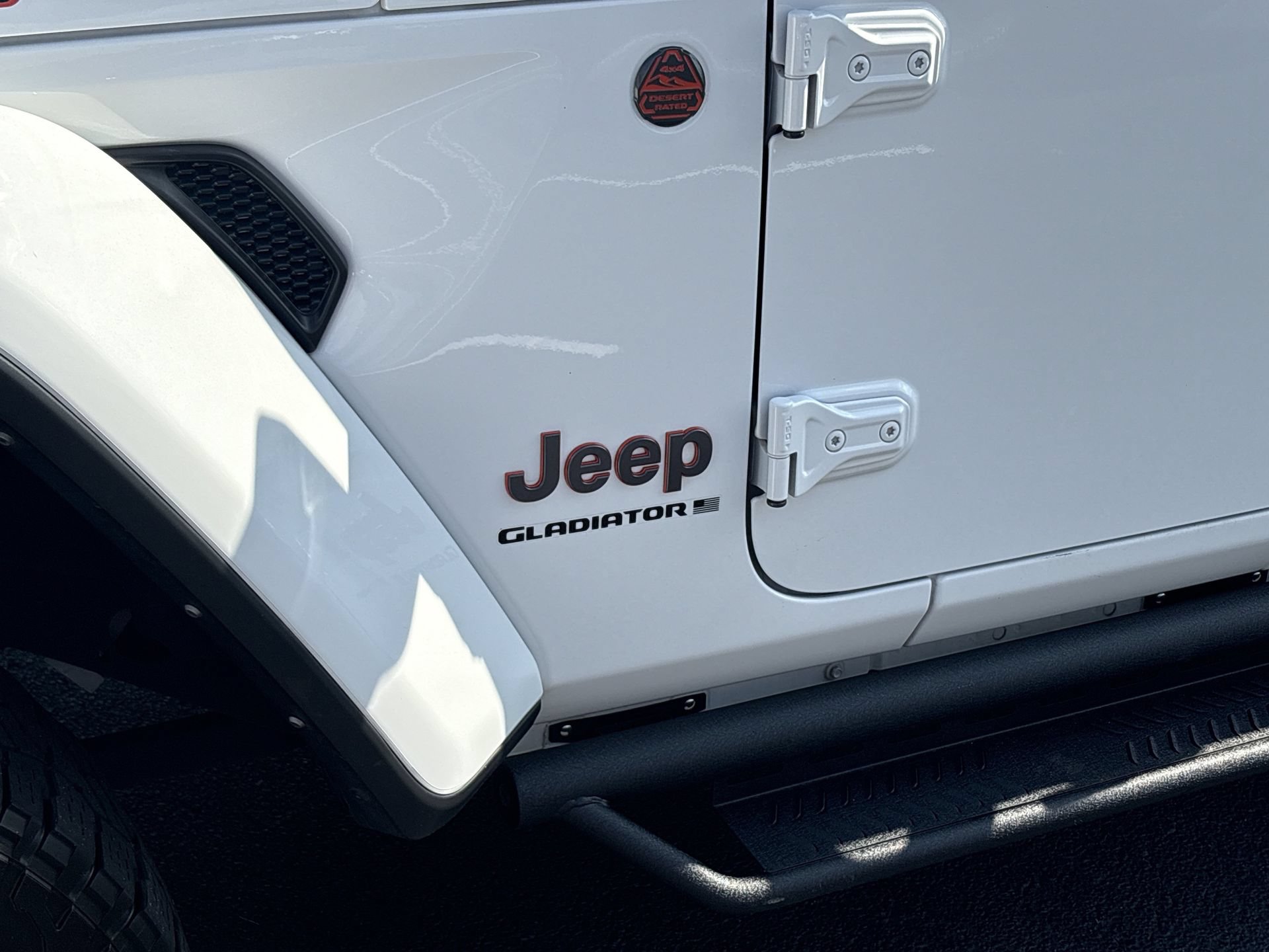 Used 2023 Jeep Gladiator Mojave w/ LED Lighting Group AWD/4WD image 30